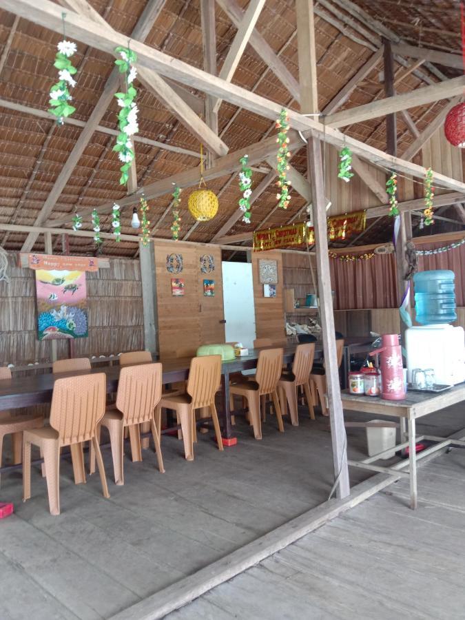 Turtle Dive Homestay Kri Esterno foto