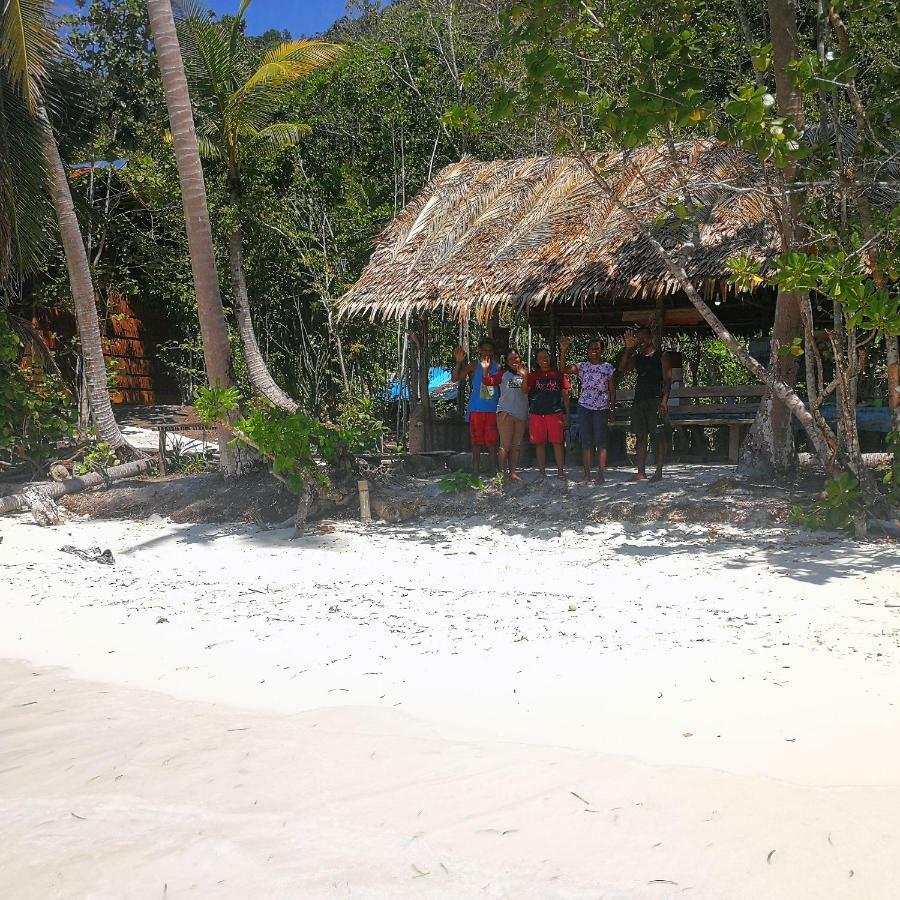 Turtle Dive Homestay Kri Esterno foto