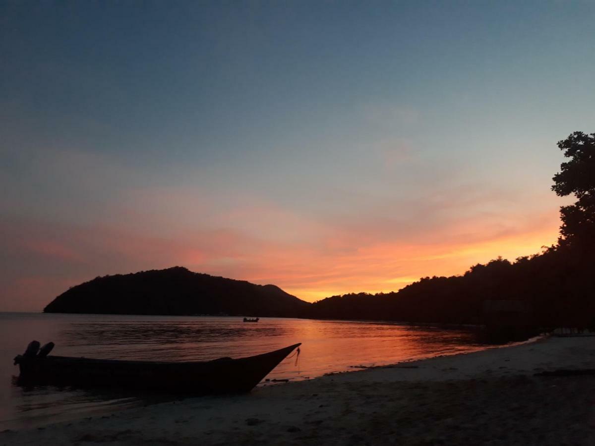 Turtle Dive Homestay Kri Esterno foto